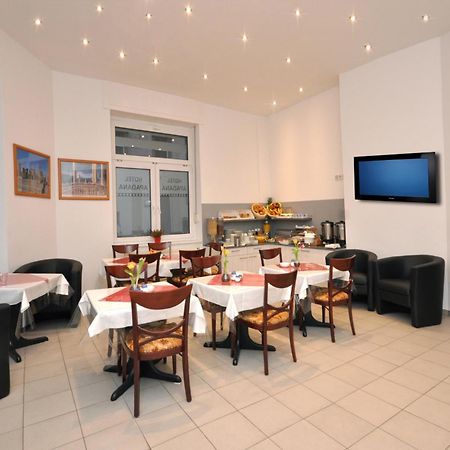 Hotel Apadana Frankfurt Φραγκφούρτη Εξωτερικό φωτογραφία