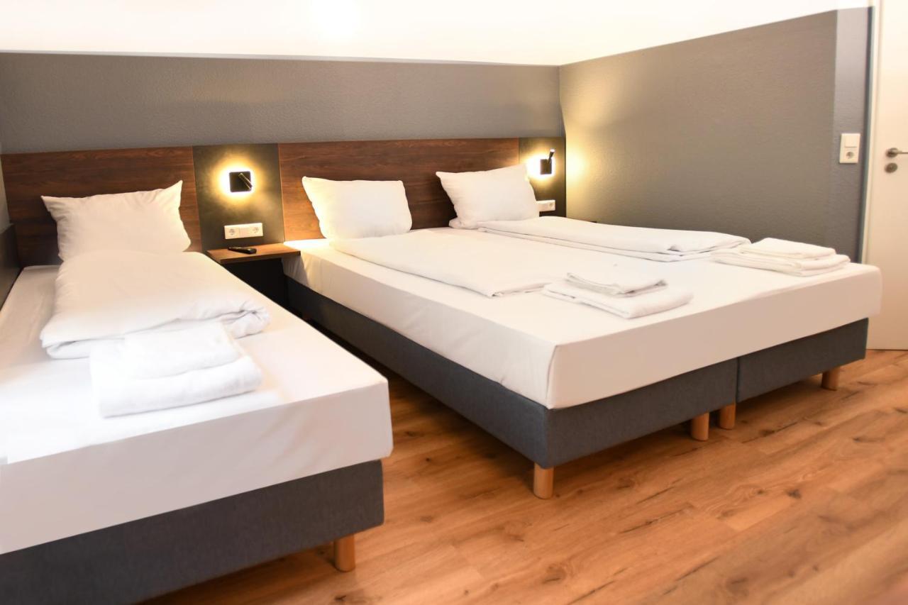 Hotel Apadana Frankfurt Φραγκφούρτη Εξωτερικό φωτογραφία