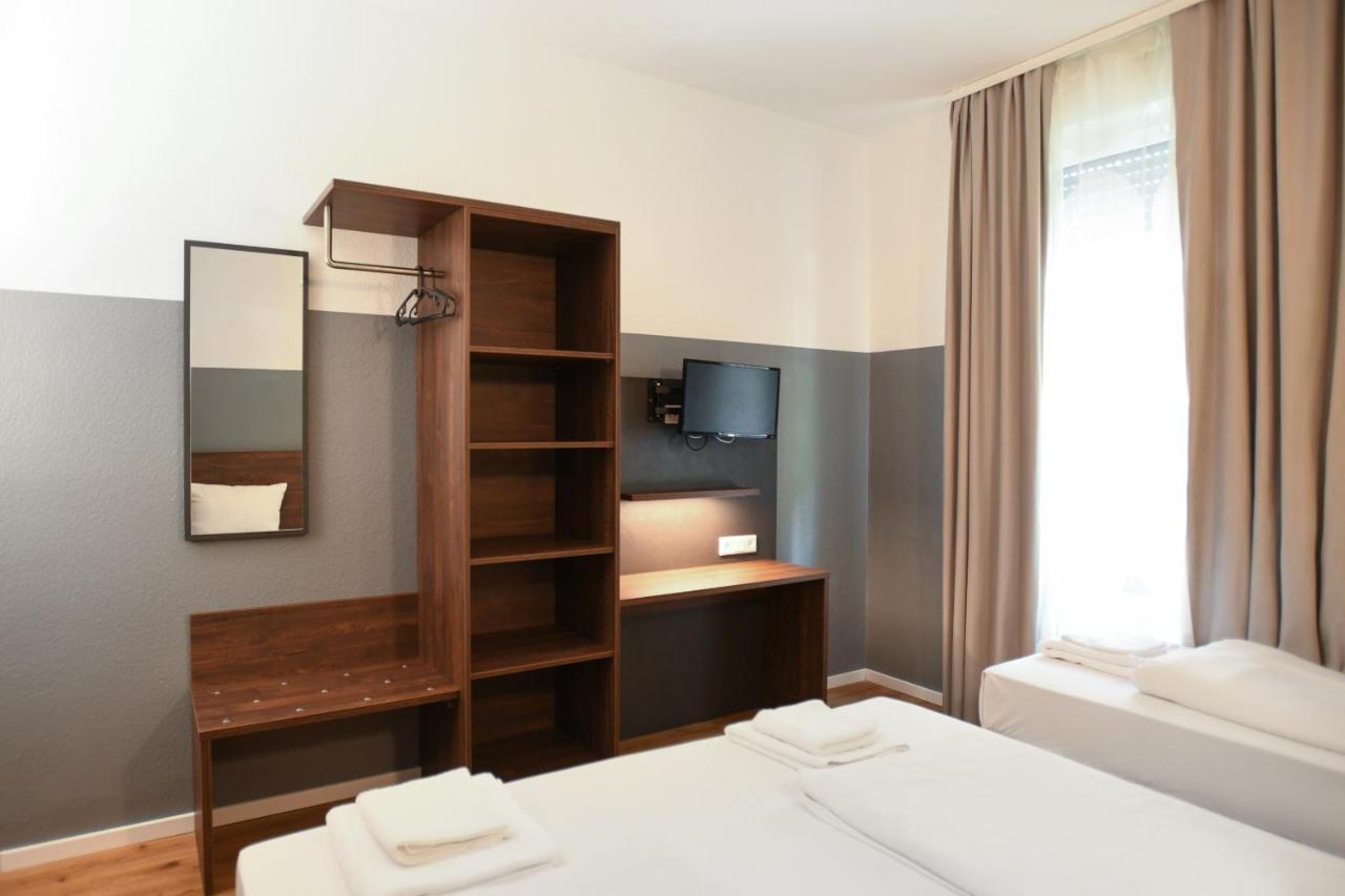 Hotel Apadana Frankfurt Φραγκφούρτη Εξωτερικό φωτογραφία